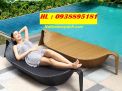 Ghế bể bơi ngoài trời